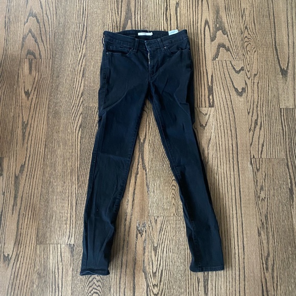 Levi's Denim - Levi's 711 Women's Skinny Jeans in Black
